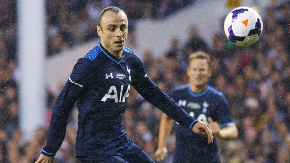 Dimitar Berbatov saat masih bermasin dan menggunakan jersey Tottenham Hotspur. Copyright: &copy; Getty Images